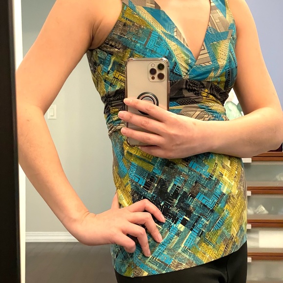 BCBG Maxazria Sleeveless top - Picture 8 of 9